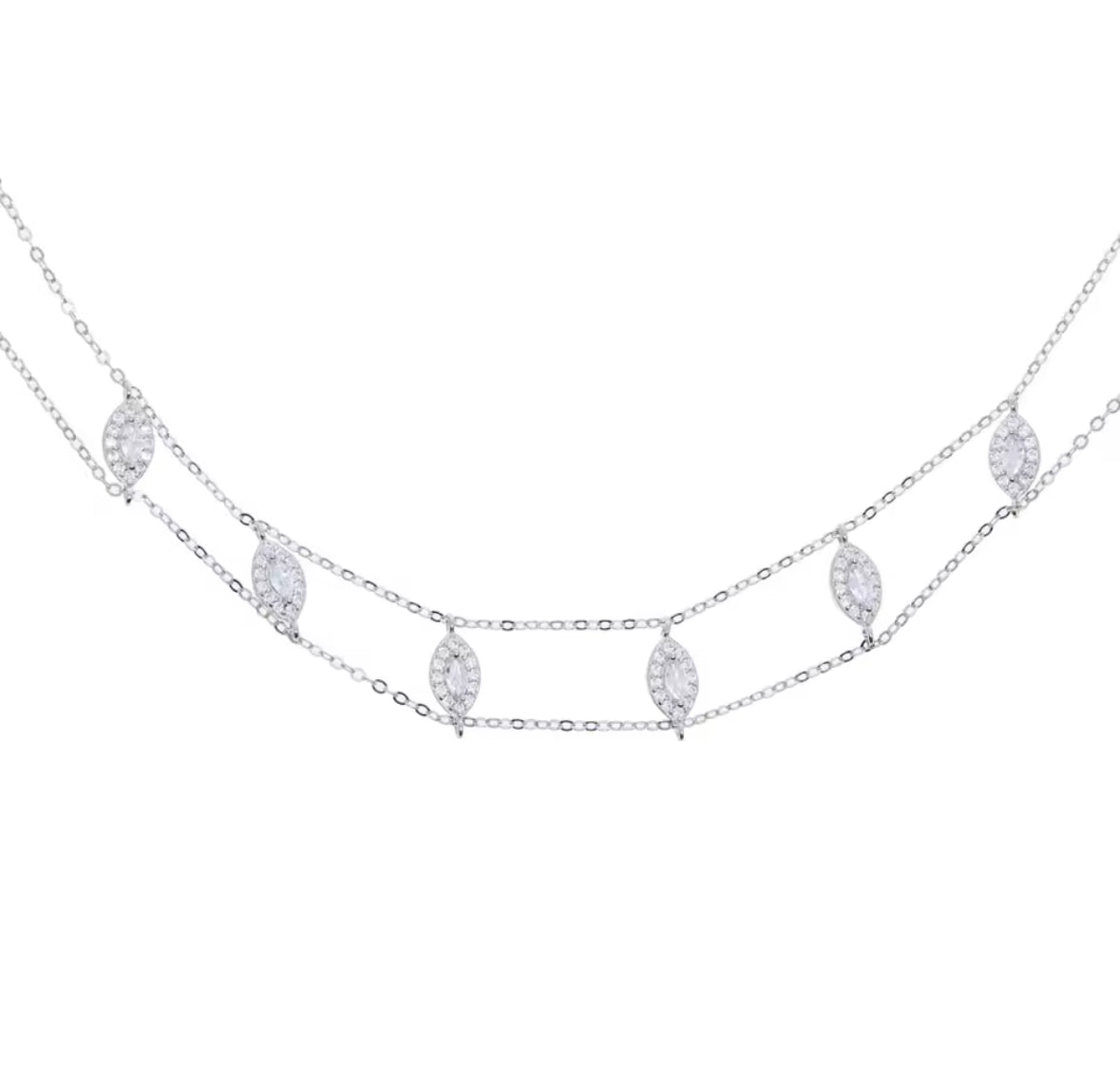 Dancing diamonds choker